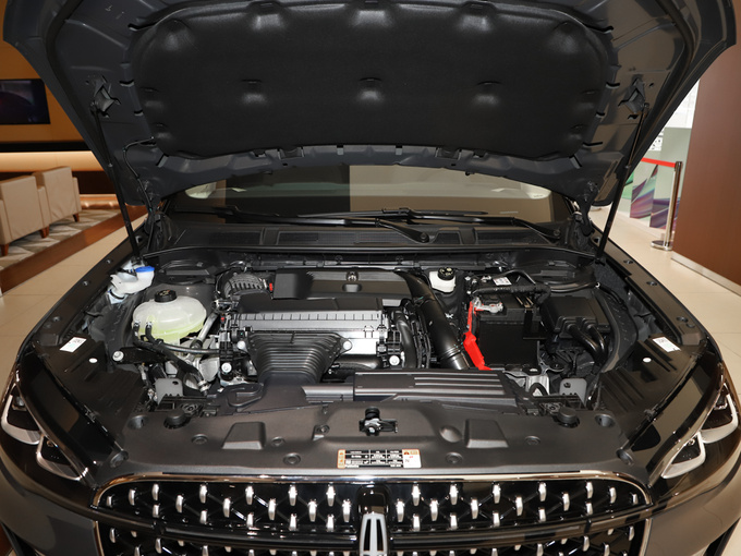 长安林肯  2.0T