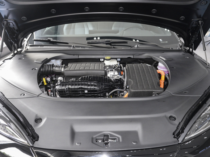 比亚迪  DM-i 1.5L 121km