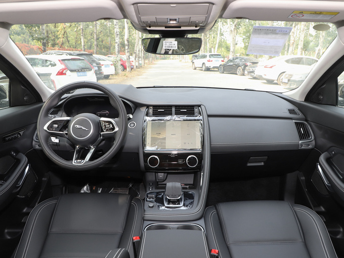 奇瑞捷豹路虎  进取运动版 R-DYNAMIC