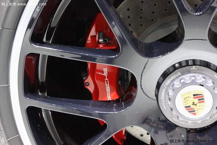 保时捷911 Carrera GTS