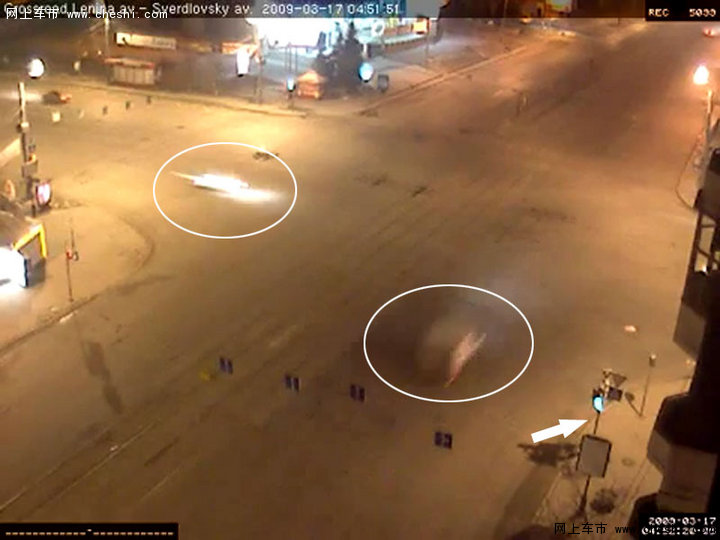 克莱斯勒-交叉火力