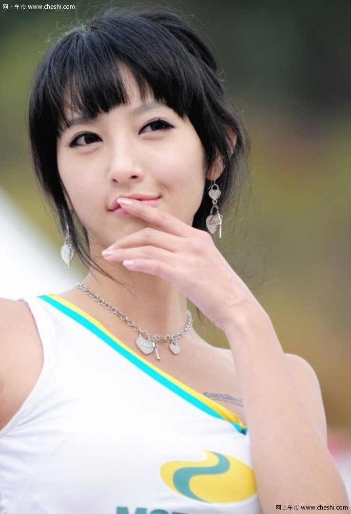 申善雅的纯洁诱惑(多图)-主席