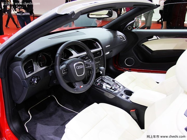 奥迪(进口) S5敞篷 车展