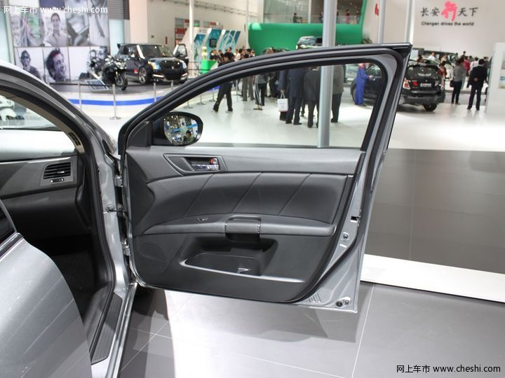 铃木(进口) kizashi 车展