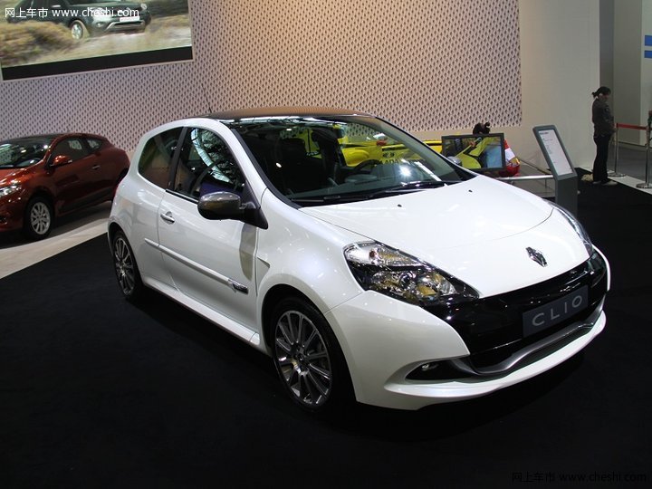 雷诺 Clio RS 外观