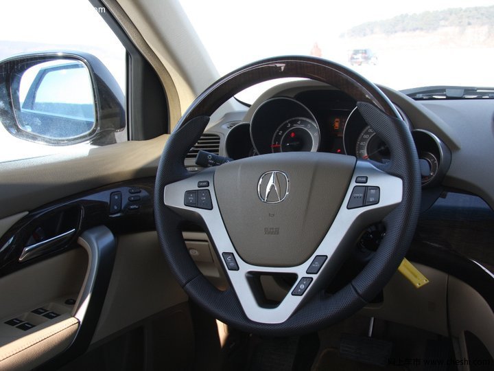 讴歌mdx 2010款 acura mdx 3.7l at/mt 舒适版 中控中控方向盘