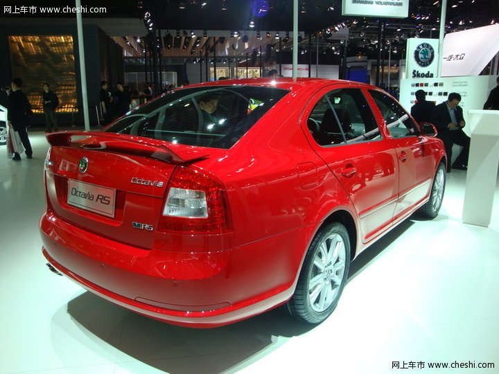 新明锐解剖车