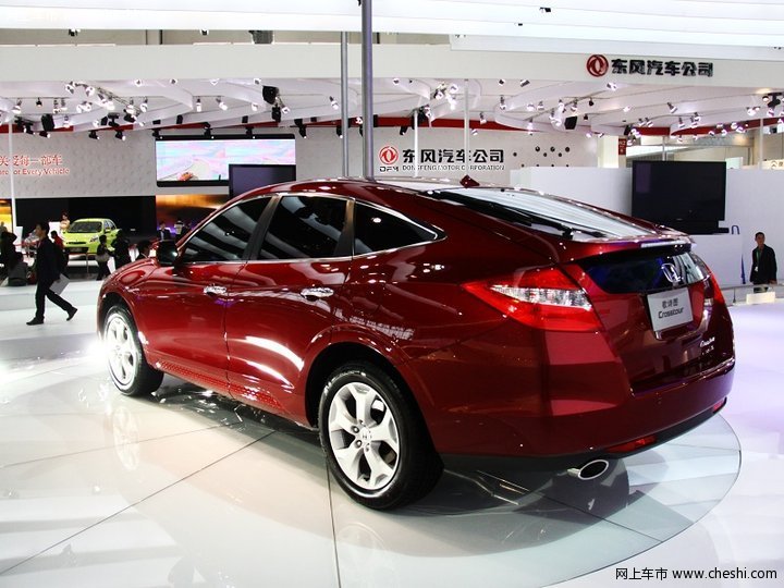 广汽本田 Accord Crosstour 外观
