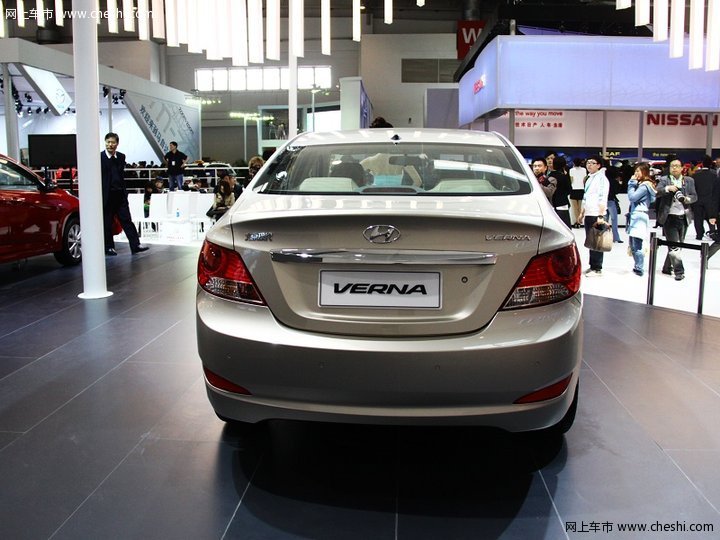 北京现代 Verna 外观