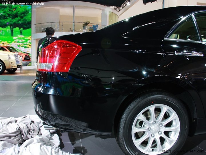 帝豪EC8