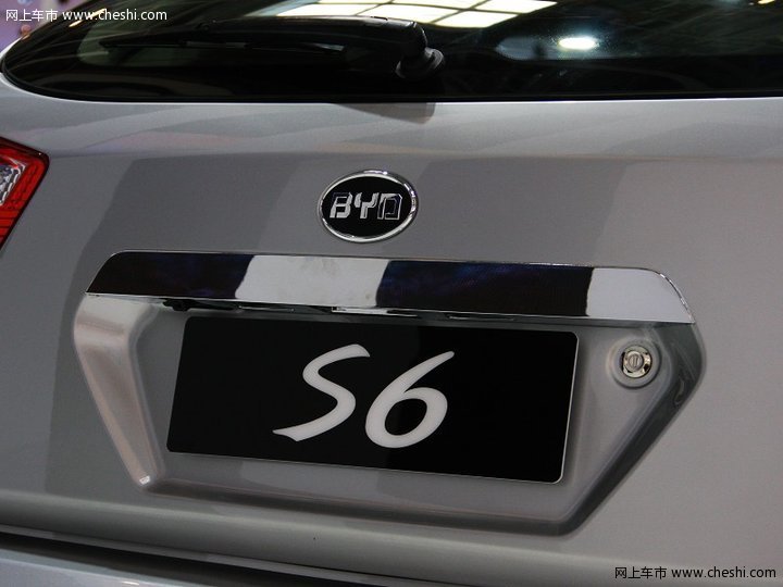 比亚迪 比亚迪S6 车展