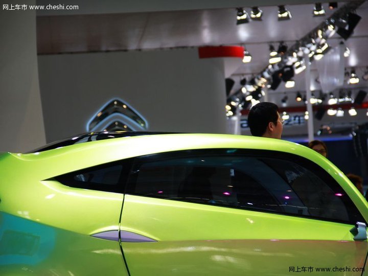 长安 纯电动概念车 车展