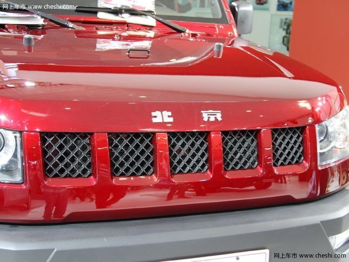 北汽B40