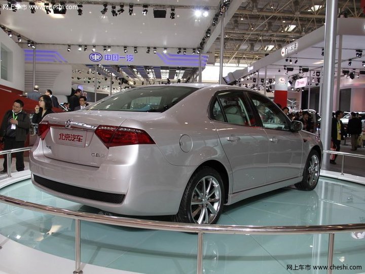 北汽C60