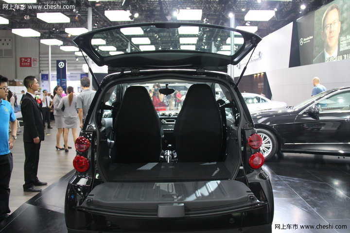 精灵Smart fortwo 2011款 车展