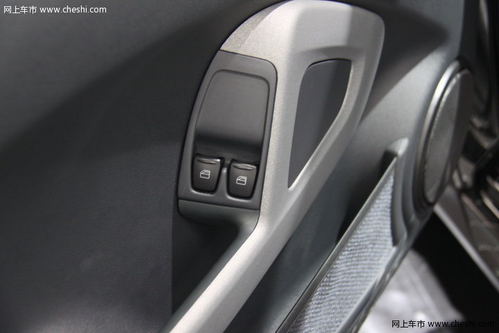 精灵Smart fortwo 2011款 车展