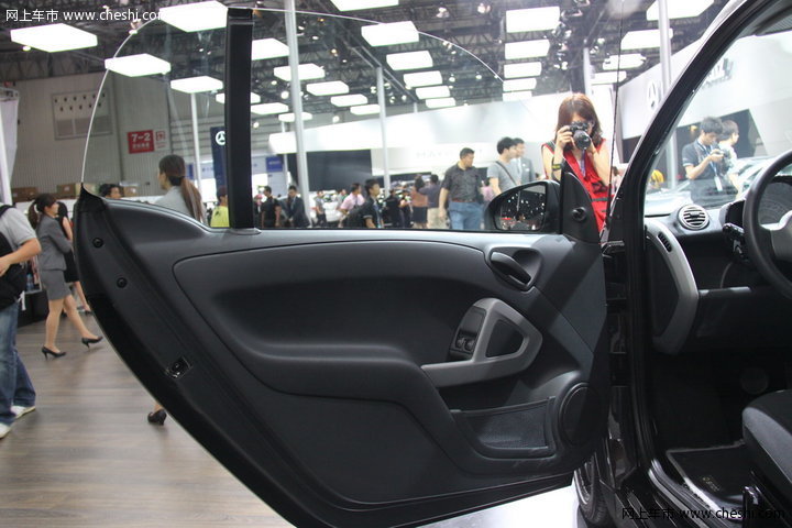 精灵Smart fortwo 2011款 车展