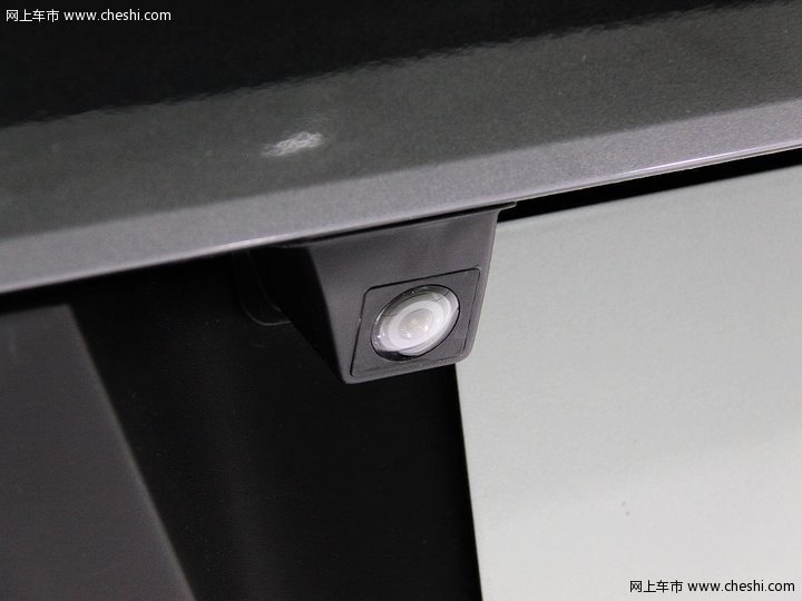 东风标致 508 车展