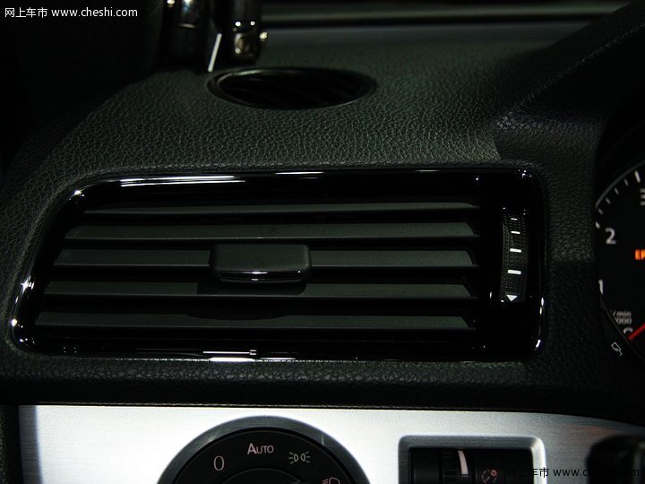 新PASSAT 2.0T 车展