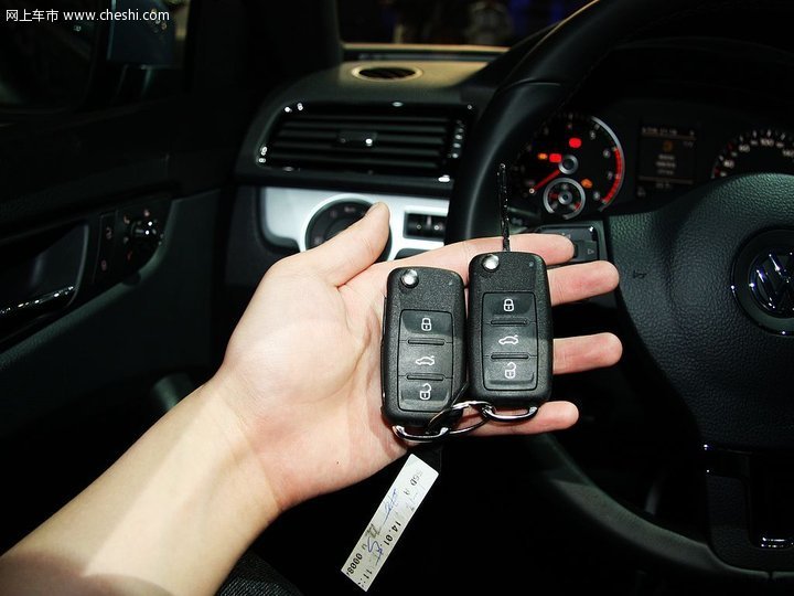 新PASSAT 2.0T 车展