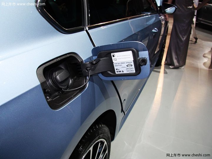 新PASSAT 2.0T 车展