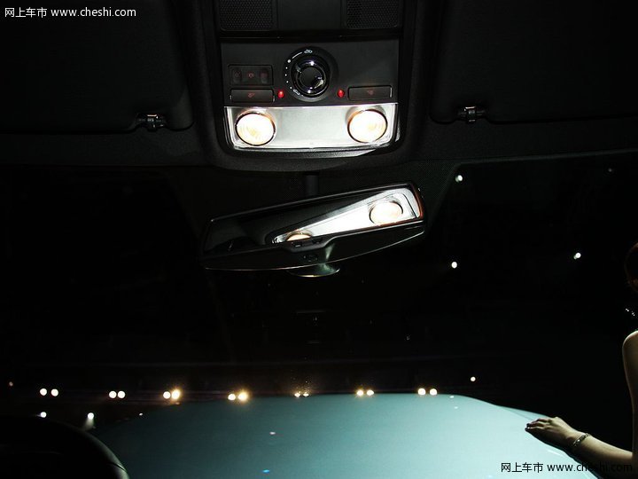 新PASSAT 2.0T 车展
