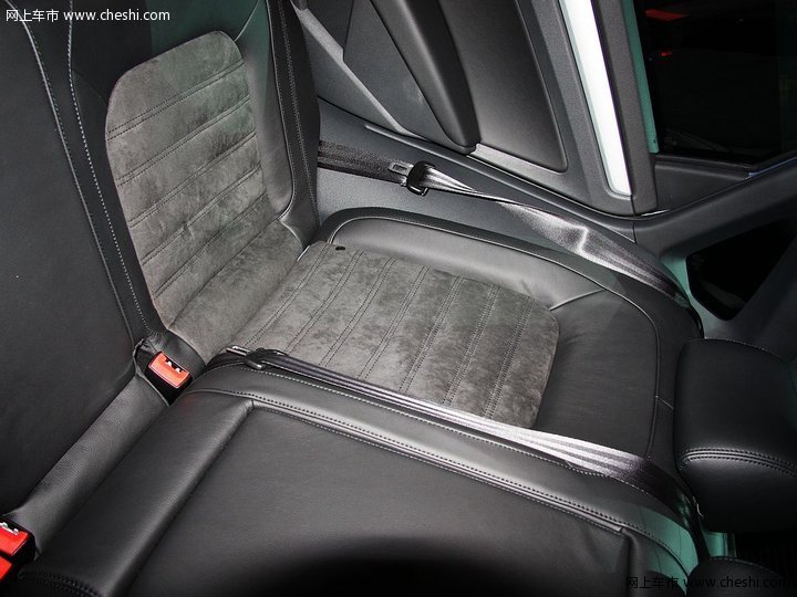新PASSAT 2.0T 车展