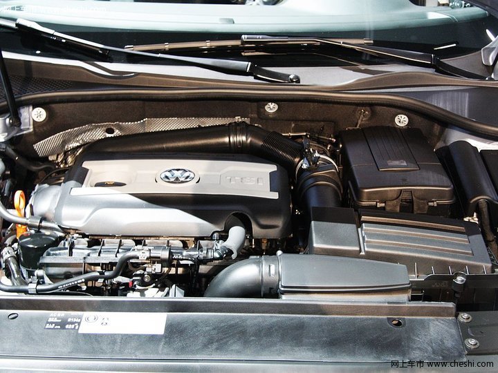 新PASSAT 2.0T 车展