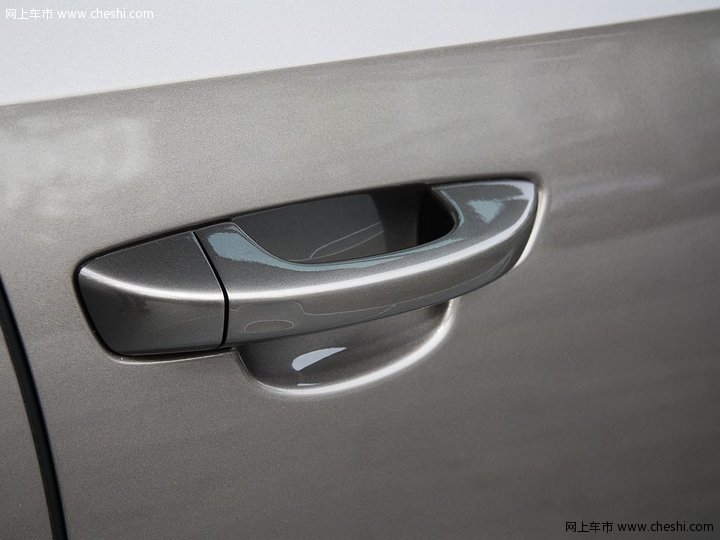 新PASSAT 2.0T 车展