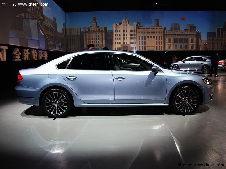 新PASSAT 2.0T 车展