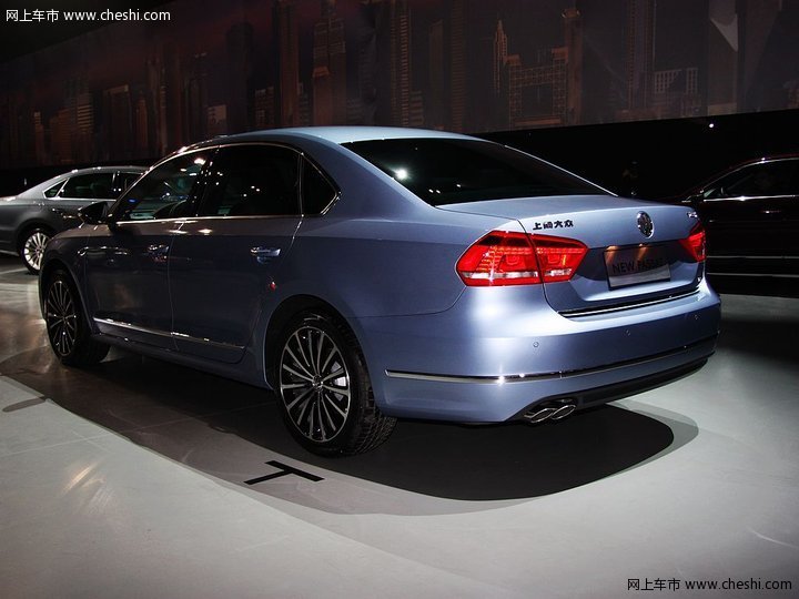 新PASSAT 2.0T 车展