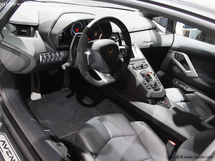 兰博基尼 Aventador 车展