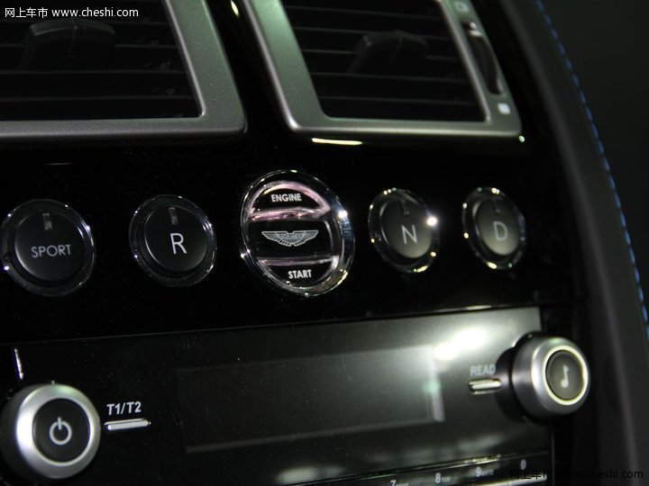 [A]-阿斯顿-马丁 V8 Vantage S 车展