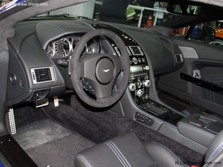 [A]-阿斯顿-马丁 V8 Vantage S 车展