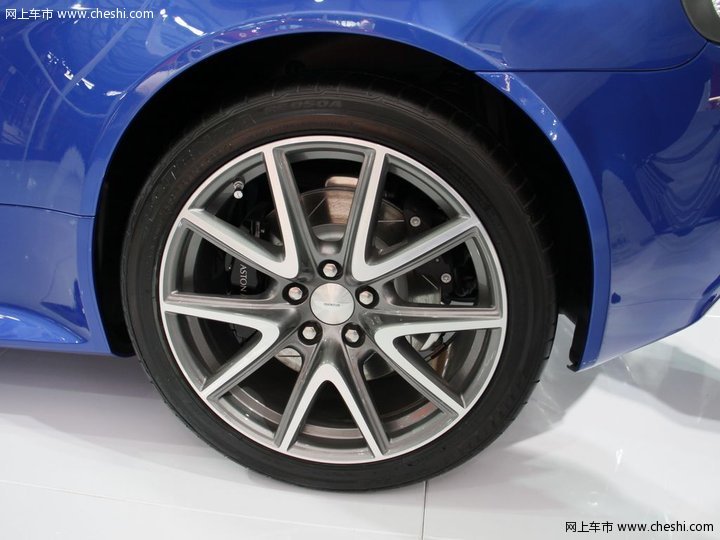 [A]-阿斯顿-马丁 V8 Vantage S 车展