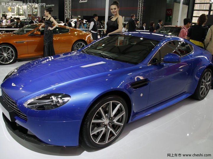 [A]-阿斯顿-马丁 V8 Vantage S 车展
