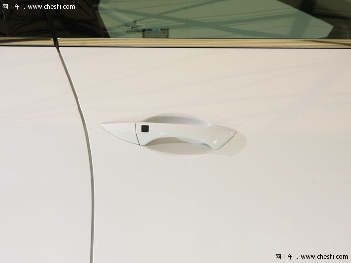 讴歌 ZDX 2011款 车展