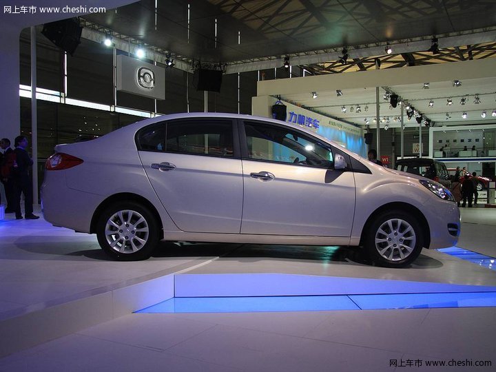 海马汽车 ZM2 车展