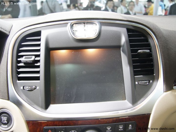 克莱斯勒(进口) 克莱斯勒300C 车展