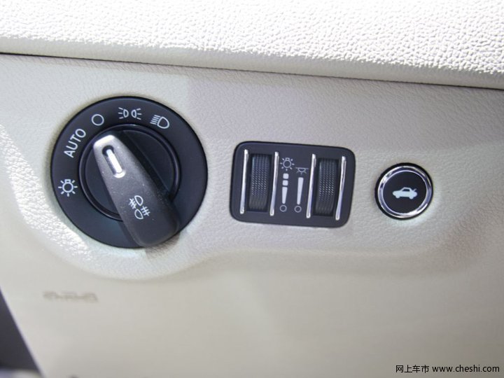 克莱斯勒(进口) 克莱斯勒300C 车展