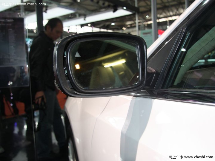 克莱斯勒(进口) 克莱斯勒300C 车展