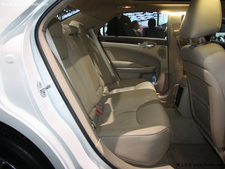 克莱斯勒(进口) 克莱斯勒300C 车展