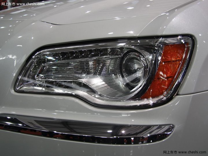 克莱斯勒(进口) 克莱斯勒300C 车展