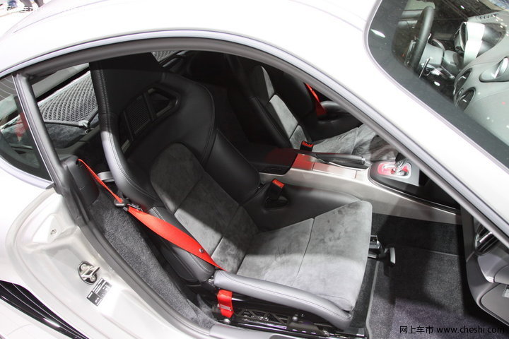 保时捷 cayman R