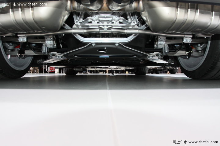 保时捷 cayman R