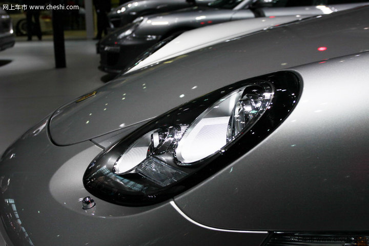 保时捷 cayman R