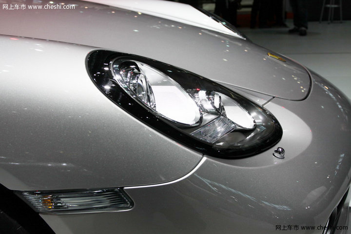 保时捷 cayman R