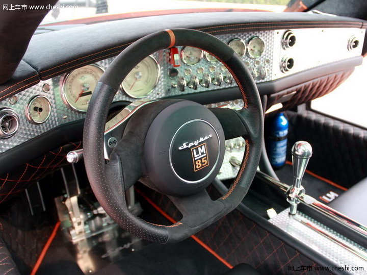 C8 Laviolette LM85