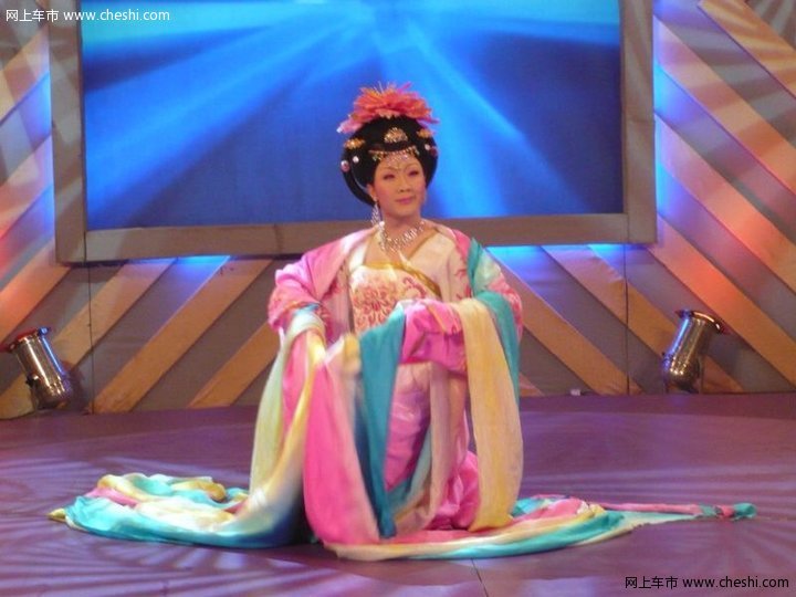 李玉刚