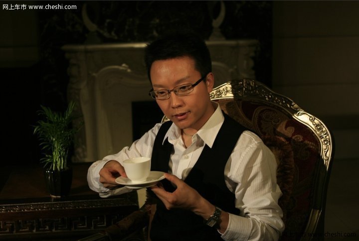 李玉刚